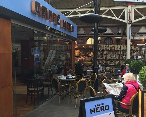 Caffe nero riscaldato da Herschel