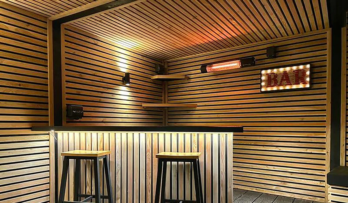 California Black in outdoor bar