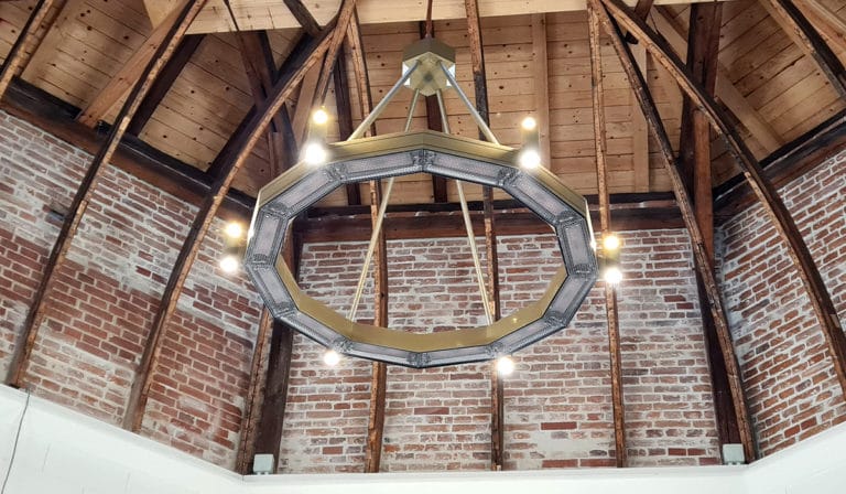 Sistema di riscaldamento a infrarossi per la cappella del vecchio secolo a Meerane, Germania