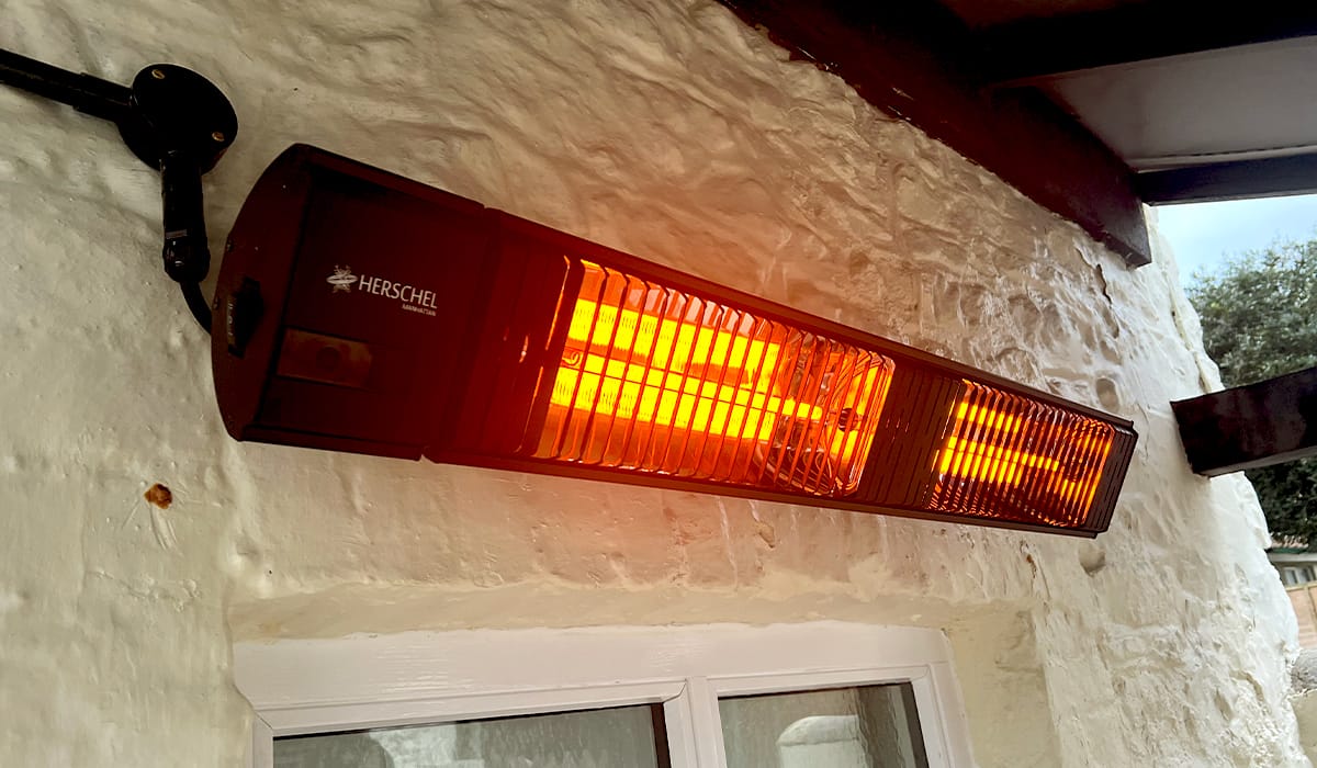 Manhattan Blaise Inn