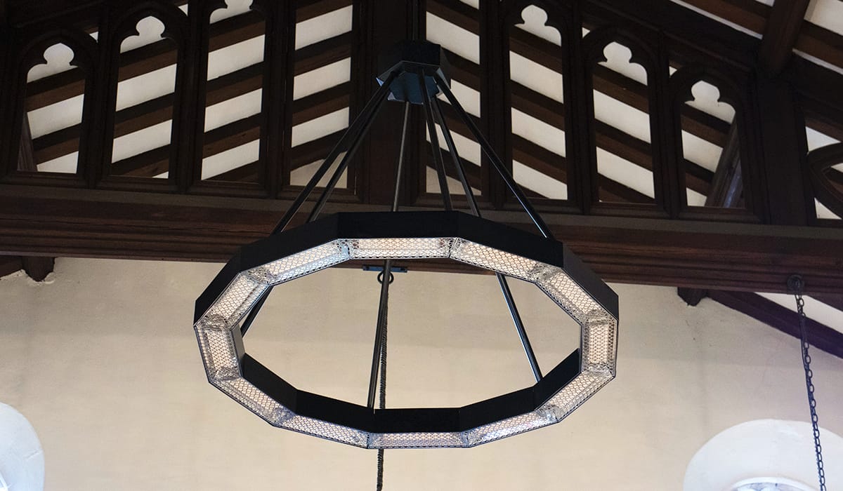 Herschel Halo nero da vicino