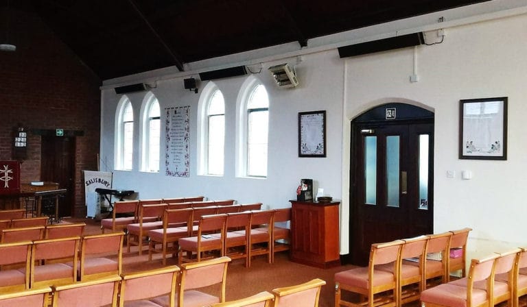 Riscaldamento a infrarossi nella chiesa di Salisbury