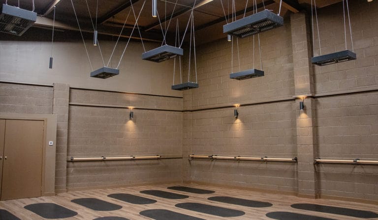 Benefici per il benessere del riscaldamento a infrarossi presso The Holistic Warehouse in Scozia